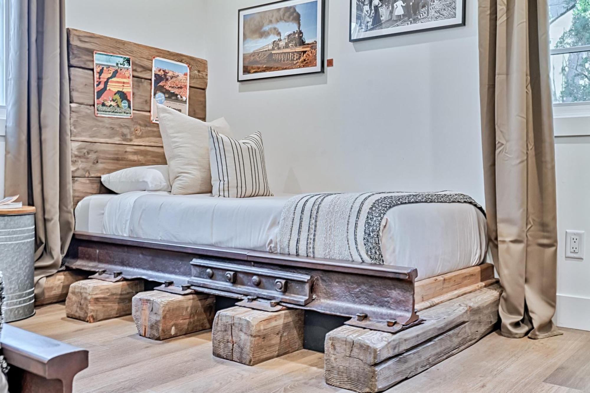 Inn History Grand Canyon Cabin Уилямс Екстериор снимка