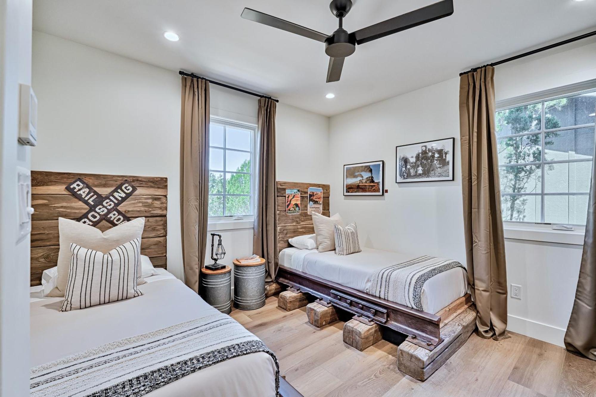 Inn History Grand Canyon Cabin Уилямс Екстериор снимка
