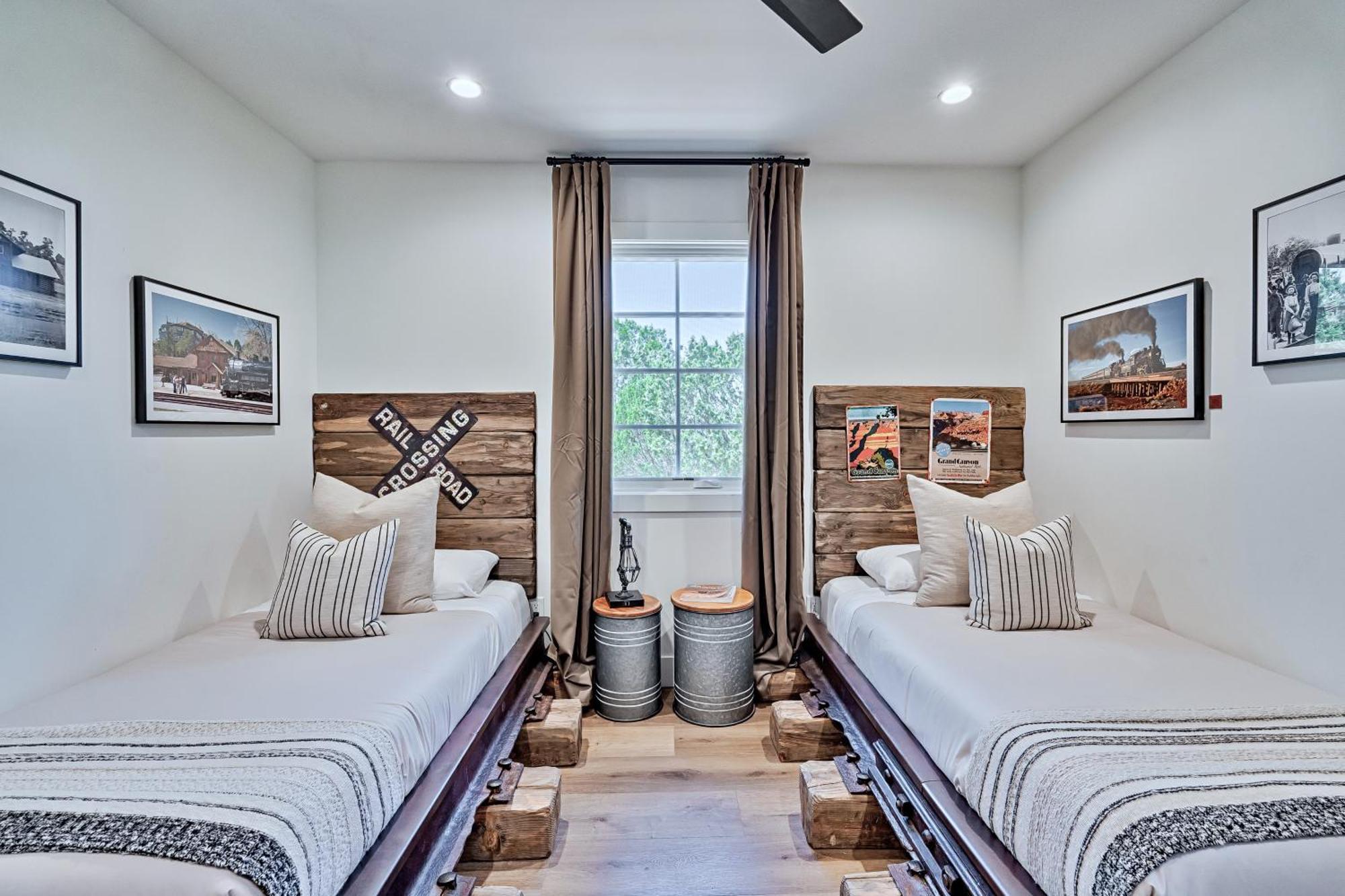 Inn History Grand Canyon Cabin Уилямс Екстериор снимка