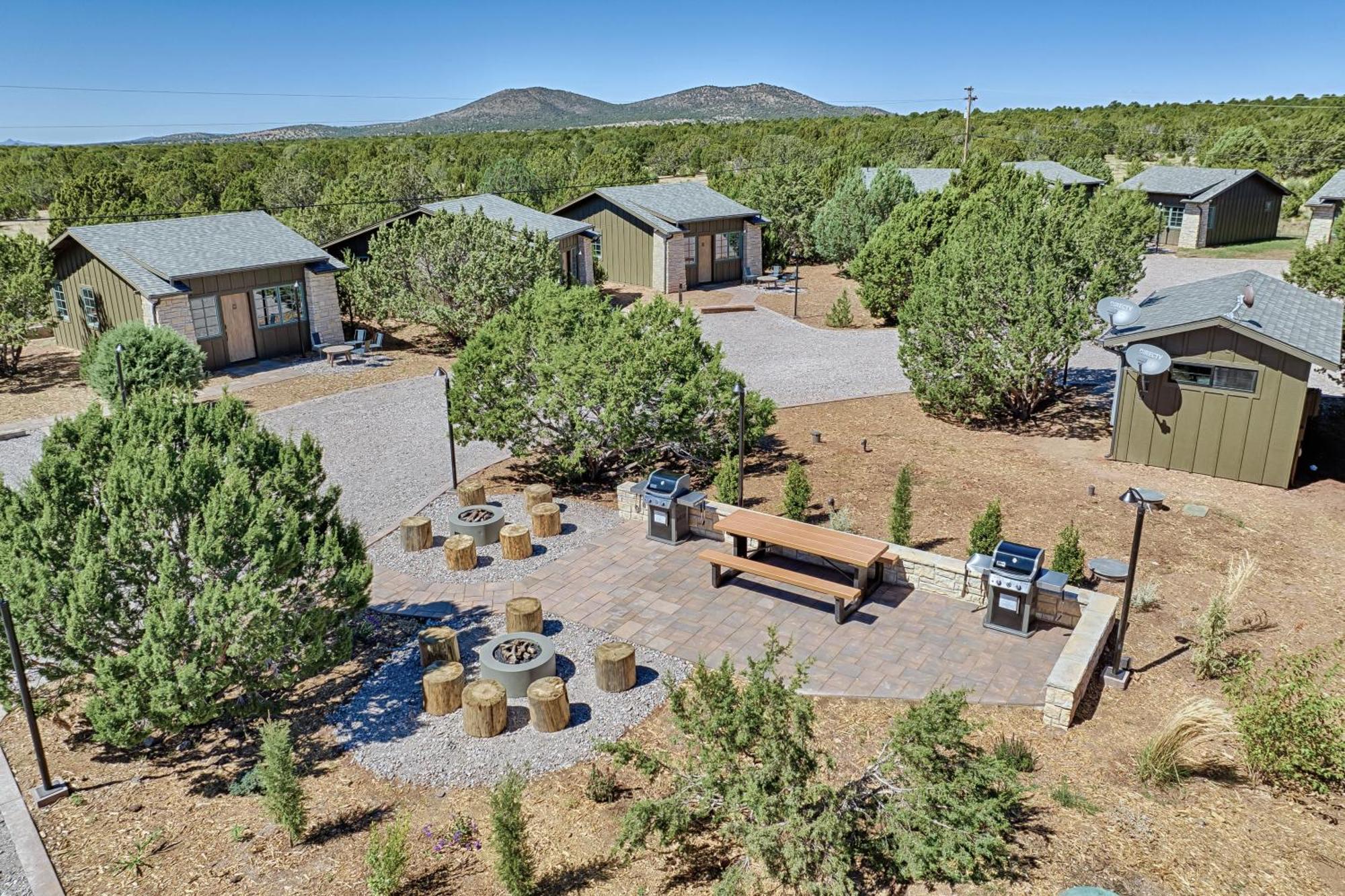 Inn History Grand Canyon Cabin Уилямс Екстериор снимка