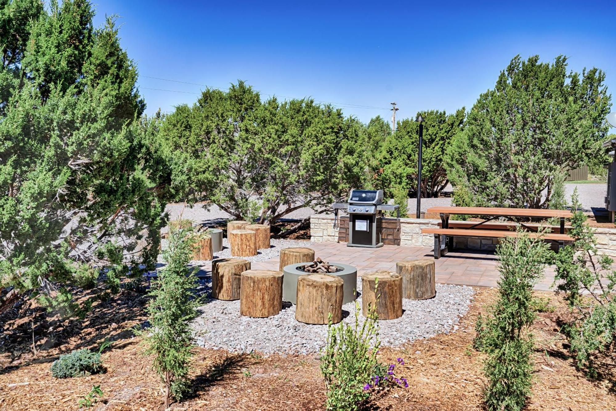 Inn History Grand Canyon Cabin Уилямс Екстериор снимка